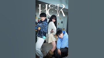 평화로운 DnE 마을에 HER의 등장이라 🤣 with #동해 #DONGHAE #은혁 #EUNHYUK #슈퍼주니어DnE #SuperJuniorDnE @SUPERJUNIORDnE