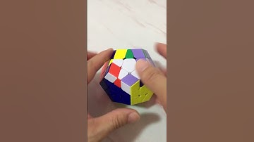 Forming the Star ⭐️ Top Layer - Rubik’s Megaminx Puzzle
