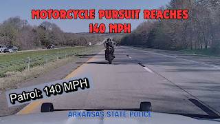 Pursuit W Motorcycle & Arkansas State Police Reaches 140 Mph - Operator Makes A Smart Decision
