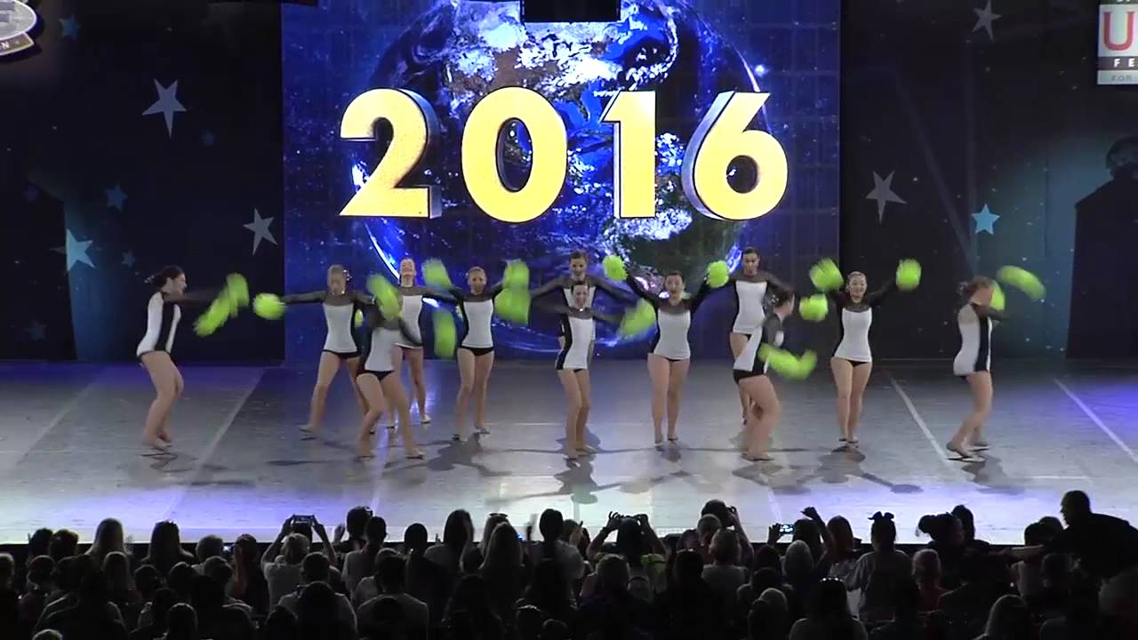 The Jam Cheerleaders (Scotland) Jammers Deluxe [2016 Open Pom Semis