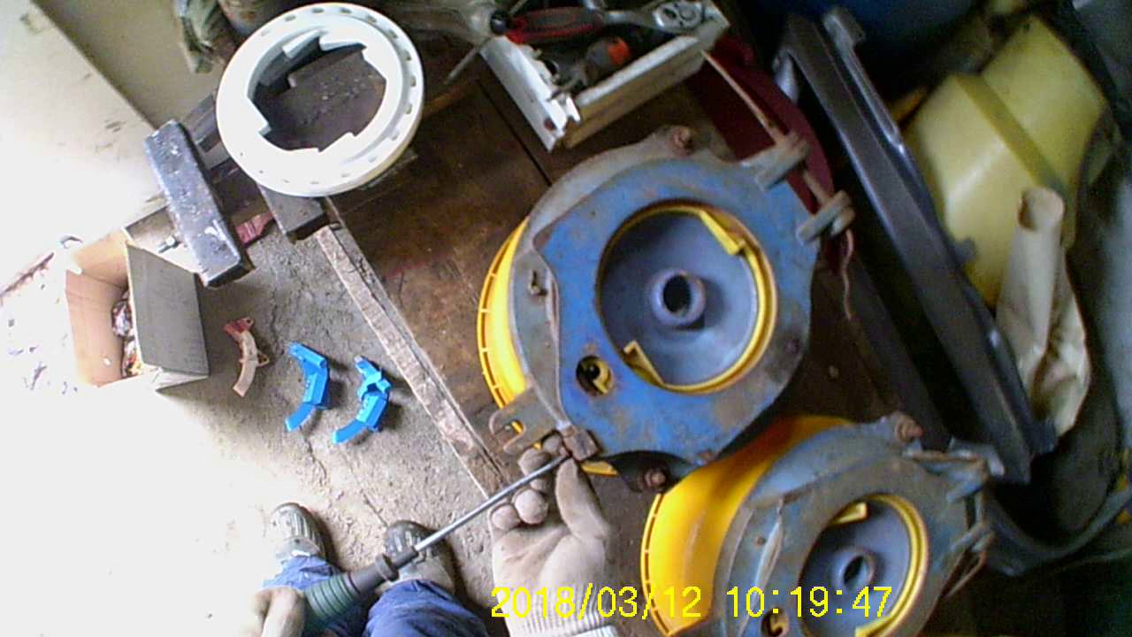 schimb discurile si clichetii la samanatoare mecanica