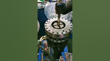 Steel pipe shrinking and docking, pipe shrinking machine, crimping machine, pipe crimping machine