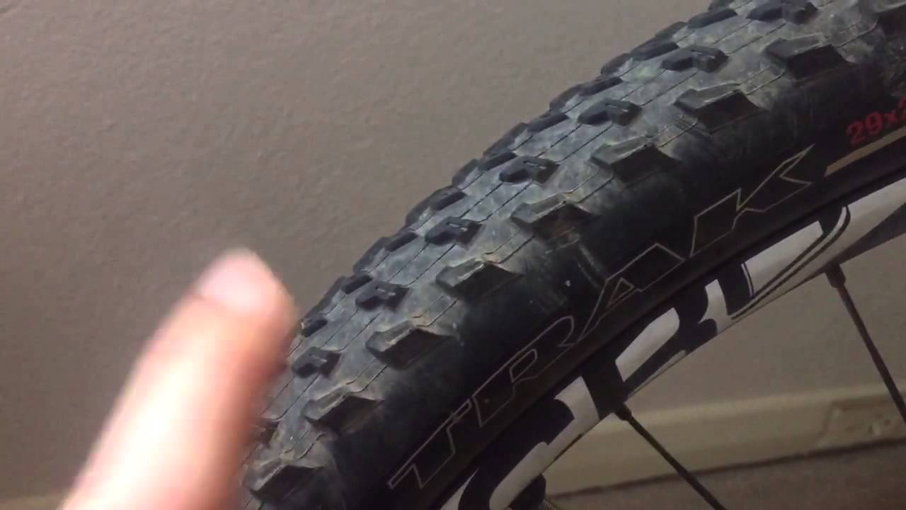 Specialized Fast Trak Control Tire 650bx2.2/" 60TPI Tubeless