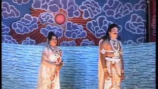 Mandya Ravi Act KARNA with Padmakka In Kurukshetra Drama