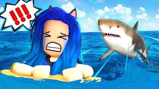 SCARED FOR MY LIFE! SHARK ATTACK IN ROBLOX!