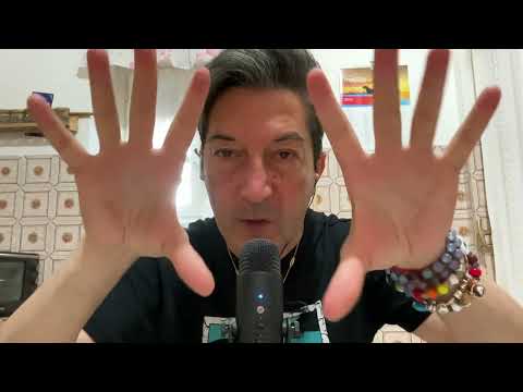 ASMR Voce Bilingue | Sussurri in Italiano e Inglese per il tuo Relax”