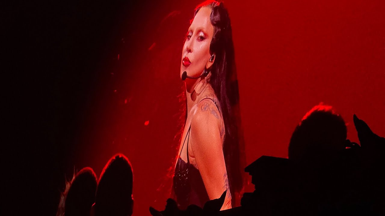 Lady Gaga - Mayhem ball - Madison Square Garden - Intro/Bloody Mary/Abracadabra/Aura/Judas/Scheiße