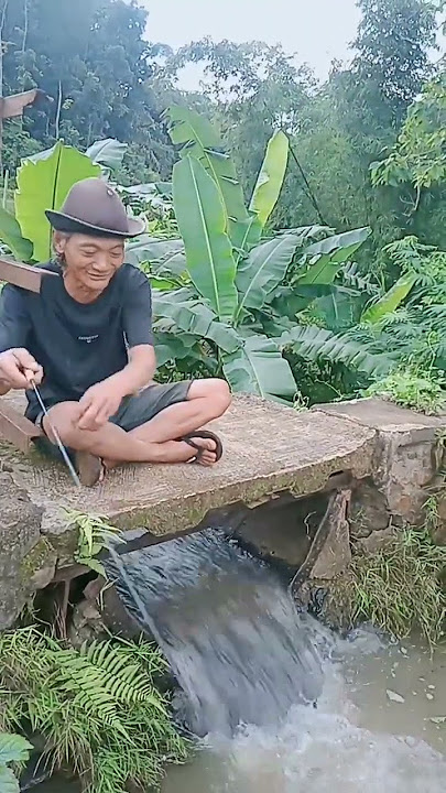 Mancing Lucu //kirain ikan pas di angkat celana dalam🤣🤣 #shorts