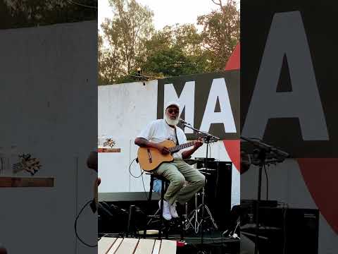 Tarde de domingo em Maputo, altamente musical! #music