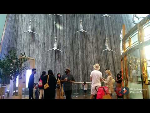 Dubai mall Water Fall