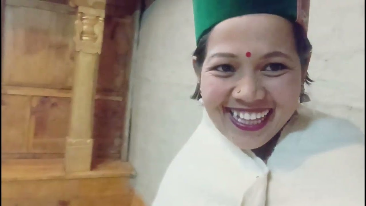 Aaj se humare mata bgvati usha devi ji k mandir me fag (faguli mele shuru aaj tha day fst ❤ 