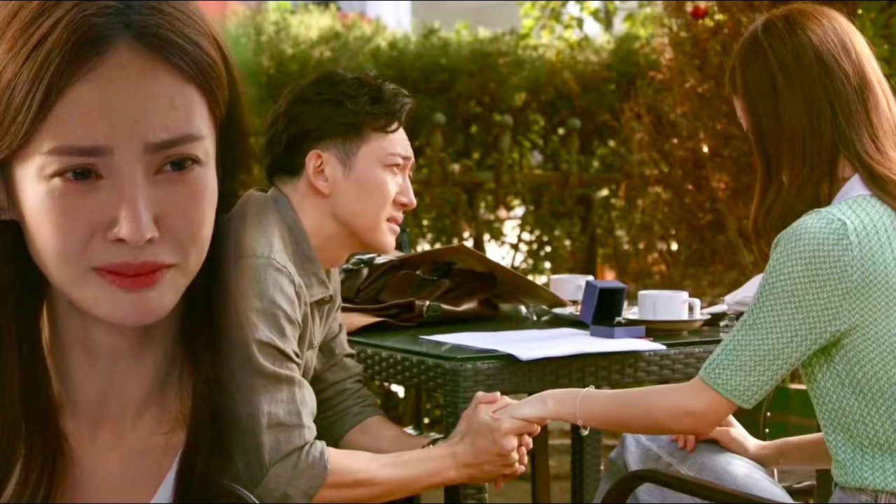 Изменяющий муж сожалеет о разводе, приходит просить прощения