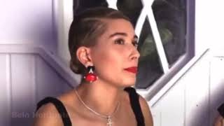 Hailey Bieber falando português