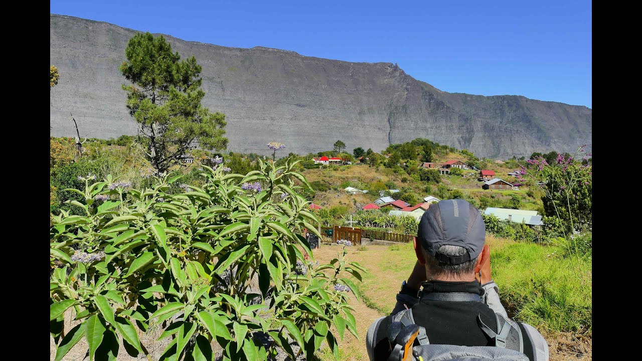 Paysages photographiés sur le sentier vers l'îlet la Nouvelle, cirque de Mafate 974 la Réunion