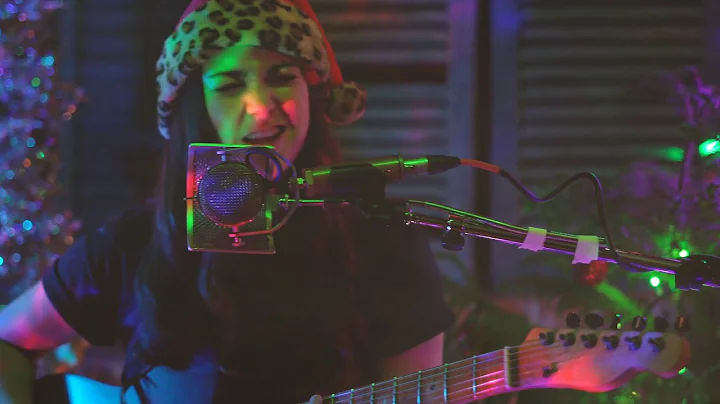 Katie Pruitt - Merry Christmas, Mary Jane (Officia...