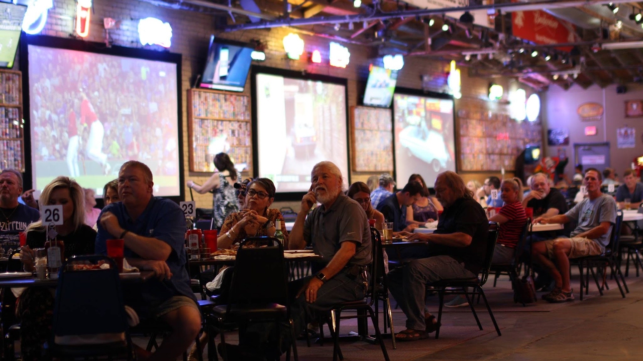 IDK Sports Bar & Grill Live Stream YouTube