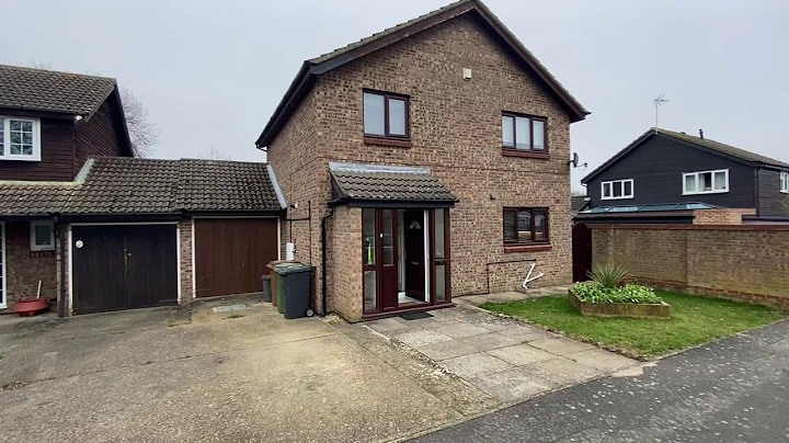 34 Muirfield Road, Wellingborough, NN8 5NY