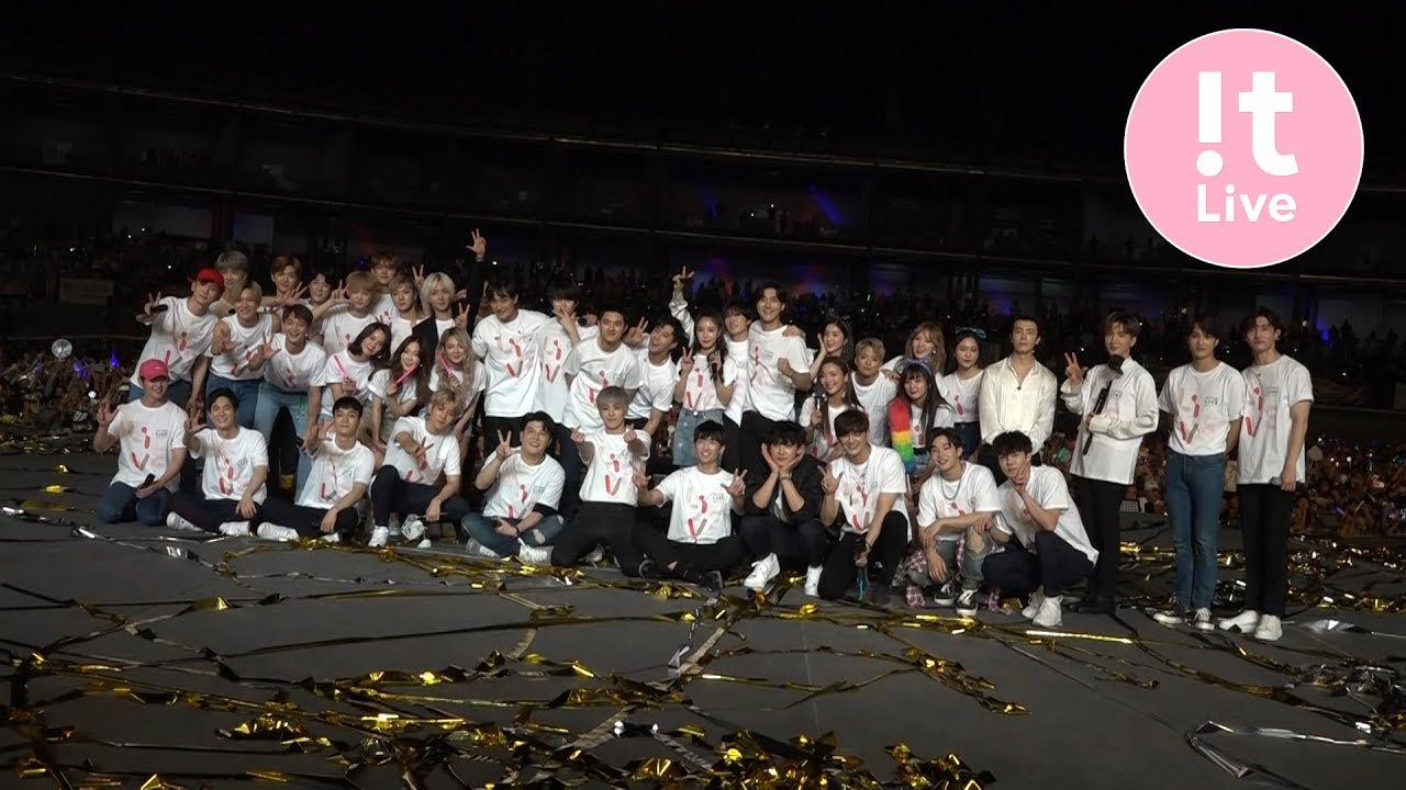 The behind the scenes of SMTOWN LIVE WORLD TOUR VI in DUBAI