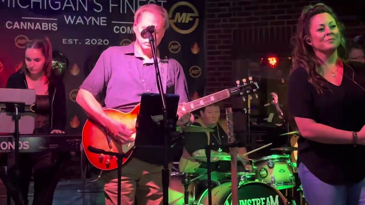 Mainstream Outlaws  why you gotta be so cold