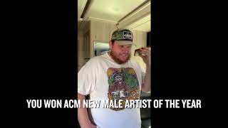 Carrie Underwood Surprises ACM New Artist of the Year Winners!