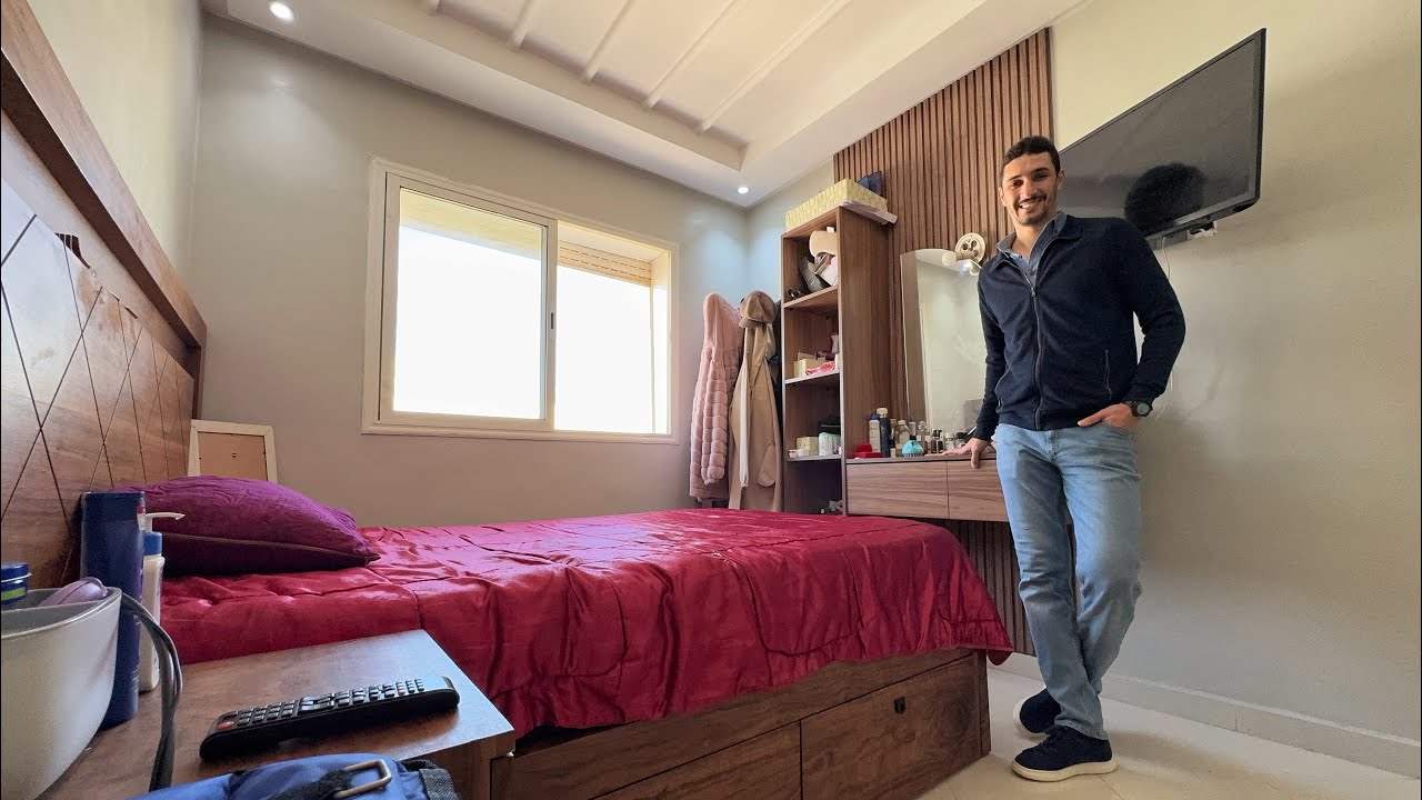 دقيقة.✋🏻.ممكن تكون نصيبك.⛔️.عندها عام فقط.🪖.تباع بسبب إنتقال فالعمل.🚗.مصعد وكراج