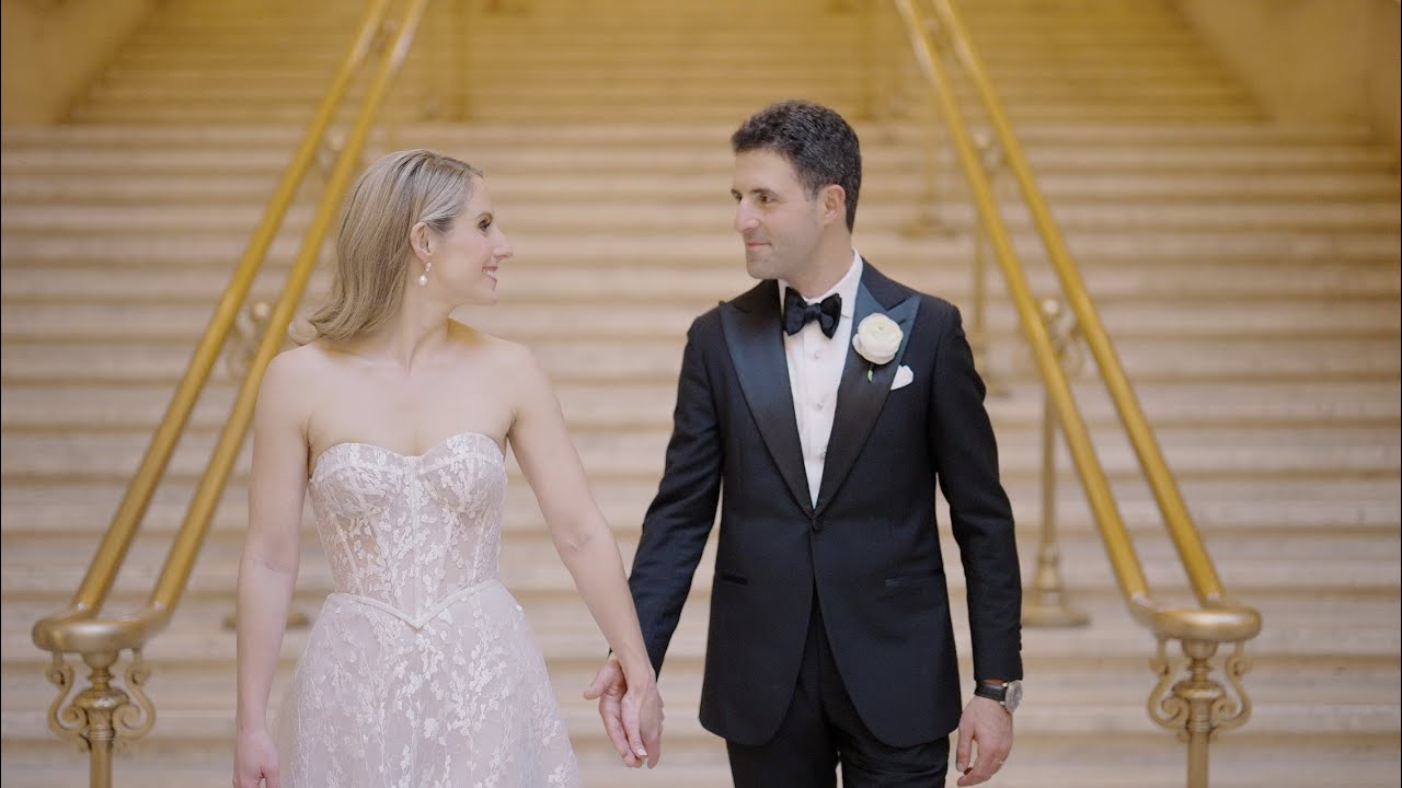 Старое почтовое отделение Чикаго и церковь Святого Семейства — свадебное видео в Чикаго | Кейтлин...