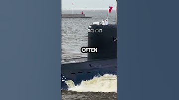 Why do Russian submarines have windows?#shorts #militarily #weaponry #submarines