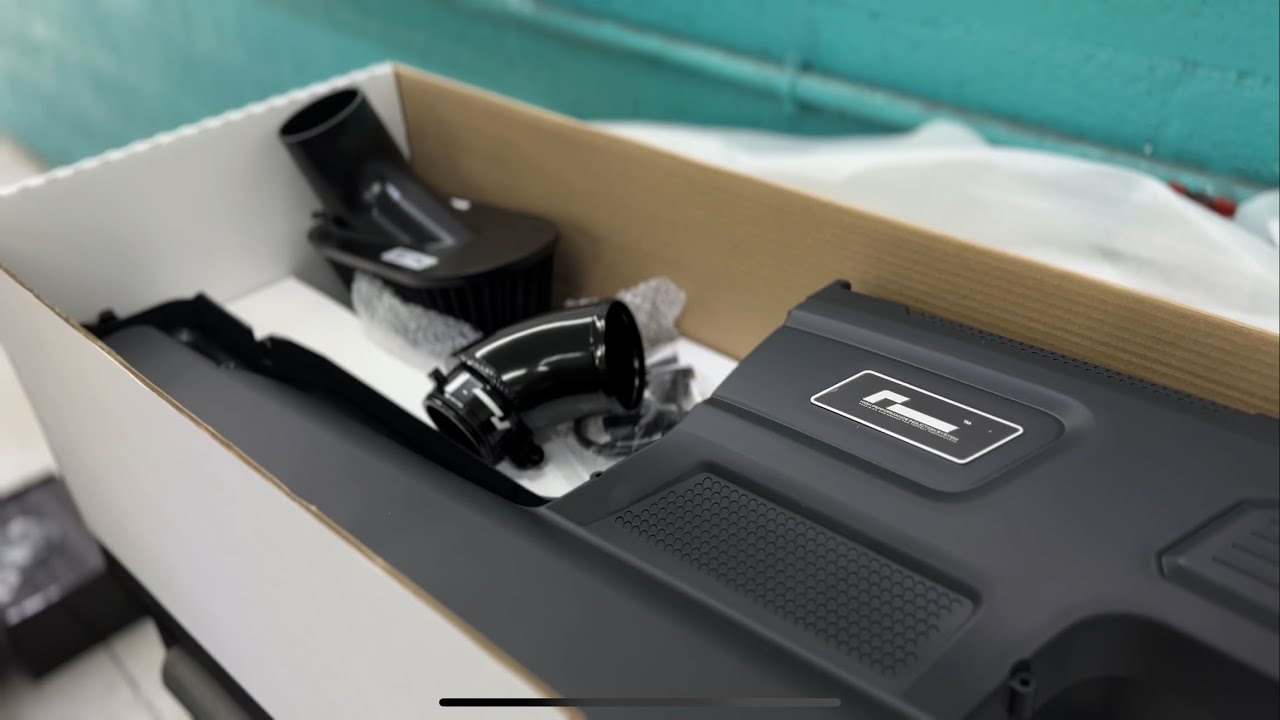 Aspirazione Volkswagen Golf GTI racing line R600 VOLKSWAGEN  2.0 TSI unboxing / sound