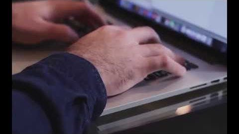 TRACTUS: Understanding and Supporting Source Code Experimentation in Hypothesis-Driven Data Science