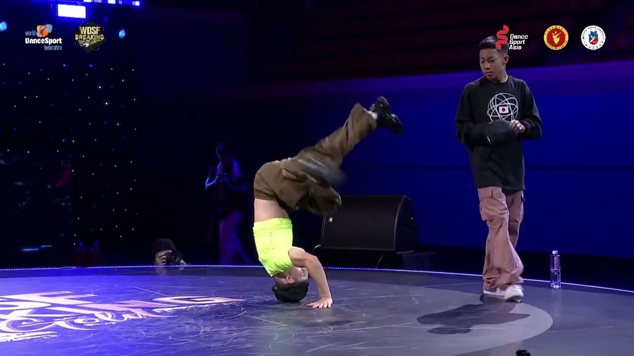 Fong Hua 🇨🇳 vs Lil Kong 🇯🇵 | B-Boy TOP 64 | WDSF Asian Breaking Championship Youth 2025