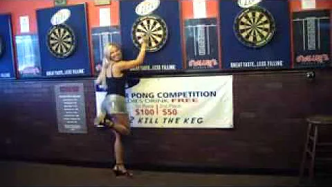 HOW TO PLAY DARTS WITH DEBRA GOES AND HER ONLINE G...