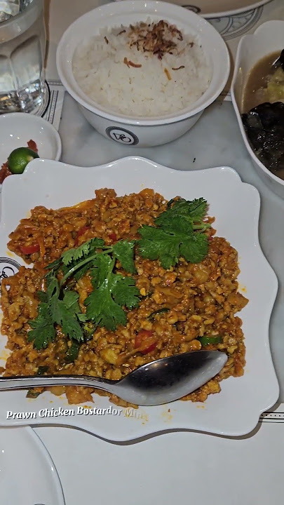 Flavours of Singapore! I recently tried National Kitchen by Violet Oon and it was LOVE AT FIRST BITE