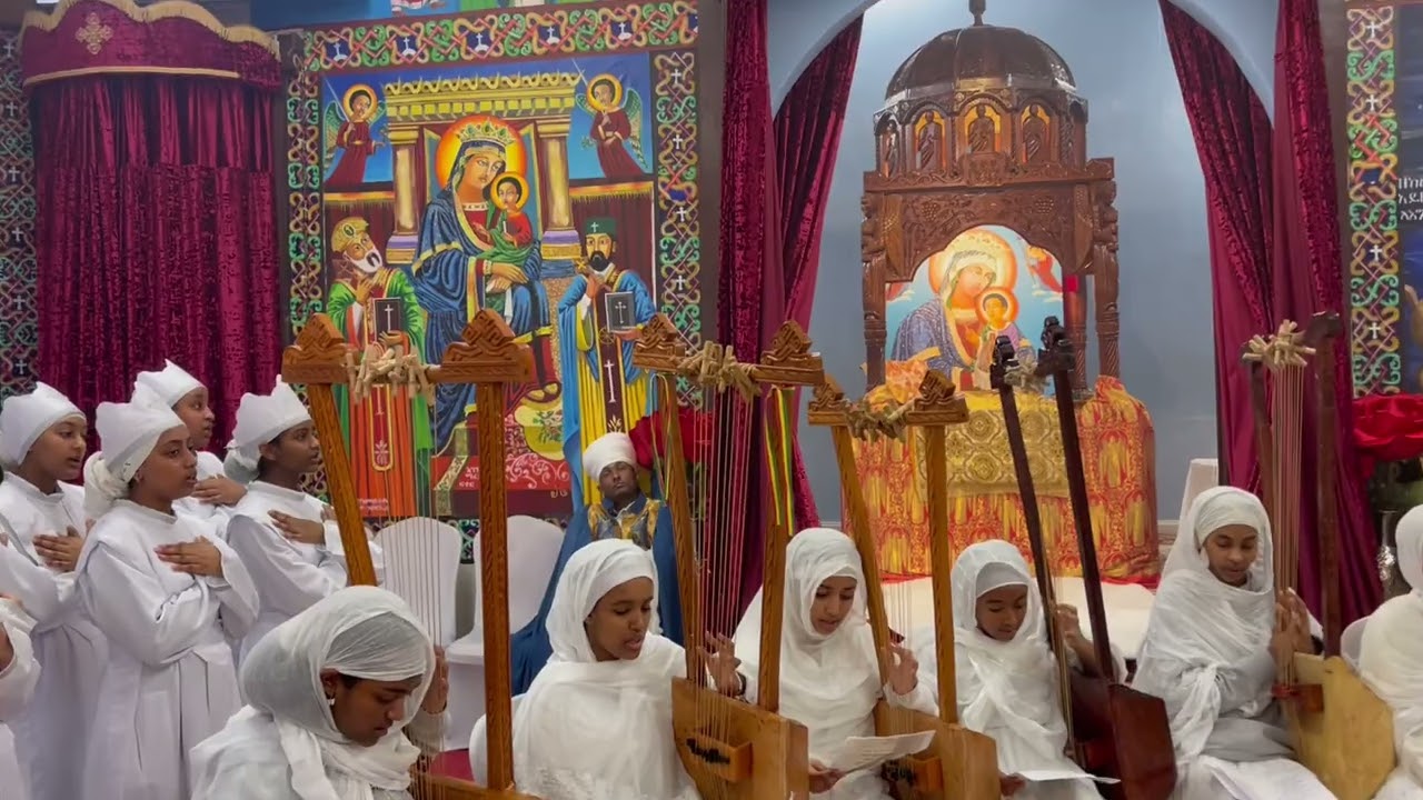 አባታችን በሰማያት ላይ ያለህ 