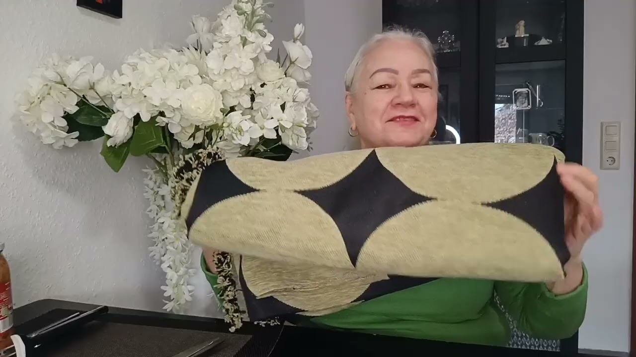 РАСПАКОВКА С ДЕМОНСТРАЦИЕЙ. ОЧЕНЬ КРАСИВЫЕ ПОКРЫВАЛА.