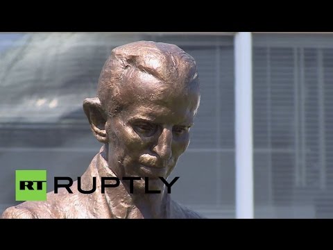 Video: Crazy Serb: 17 Oditeter Av Den Store Forskeren Nikola Tesla - Alternativ Visning