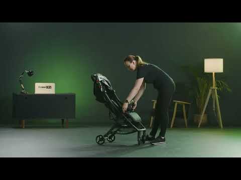 Прогулянкова коляска FreeON SOLO Multicolor, має легку алюмінієву раму та текстильну частину, яку легко чистити та обслуговувати, видео 1