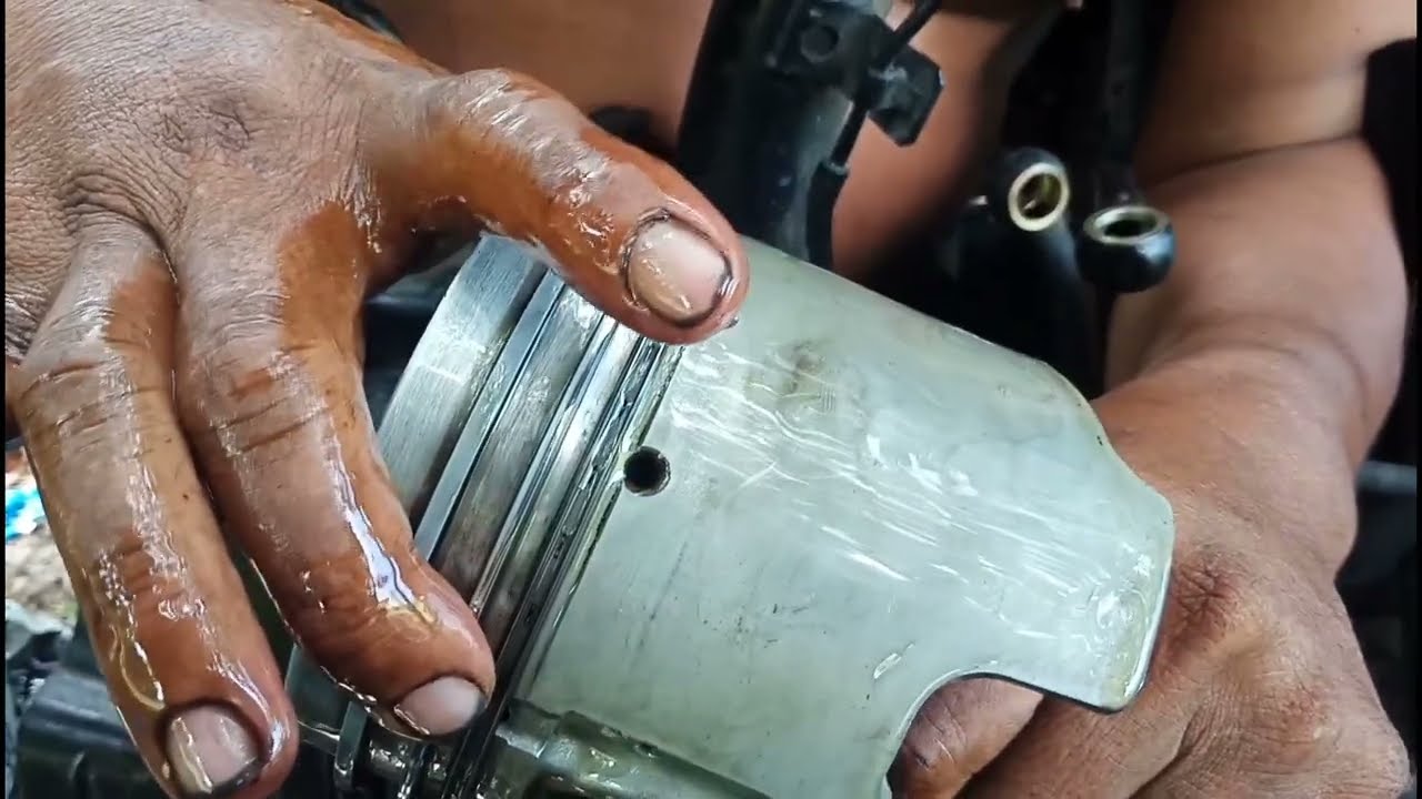 Mitsubishi | 4d33 Engine top Overhaul Finish Project