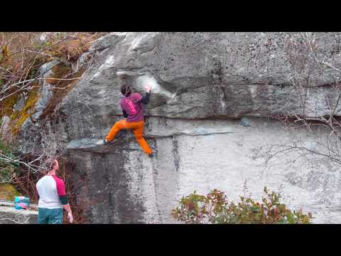 Beta Video for climb The Method v12, Squamish