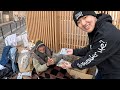 友達の金でホームレスに宝くじorパンどっち選ぶのか検証してみた イカゲーム 友達の金でホームレスに宝くじorパンどっち選ぶのか検証してみた イカゲーム