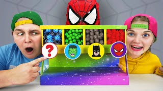 Mystery Candy Machine Challenge 미스터리 캔디 챌린지 Superhero Mukbang by Pico Pocky