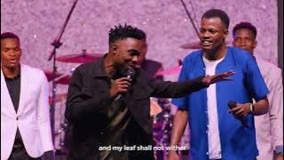 Elia Mtishibi Ft Zoravo - Wanangoja ( Live Video)