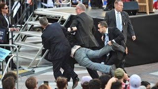 Activists Rush Bernie Sanders, Secret Service Rushes Activists...