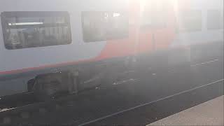 Электропоезд Ласточка ЭС2Г-124 До станции Санкт-Петербург Отправляется с платформы ЛенинскийПроспект