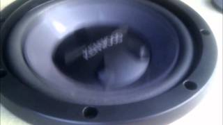Volkswagon Golf V - Hard Bass KENWOOD