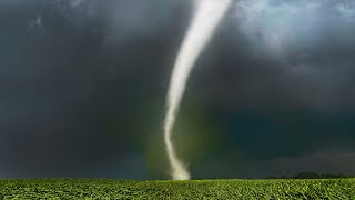 Incredible Iowa Tornado Shreds Corn Field by Freddy McKinney 221,228 views 2 years ago 13 minutes, 57 seconds