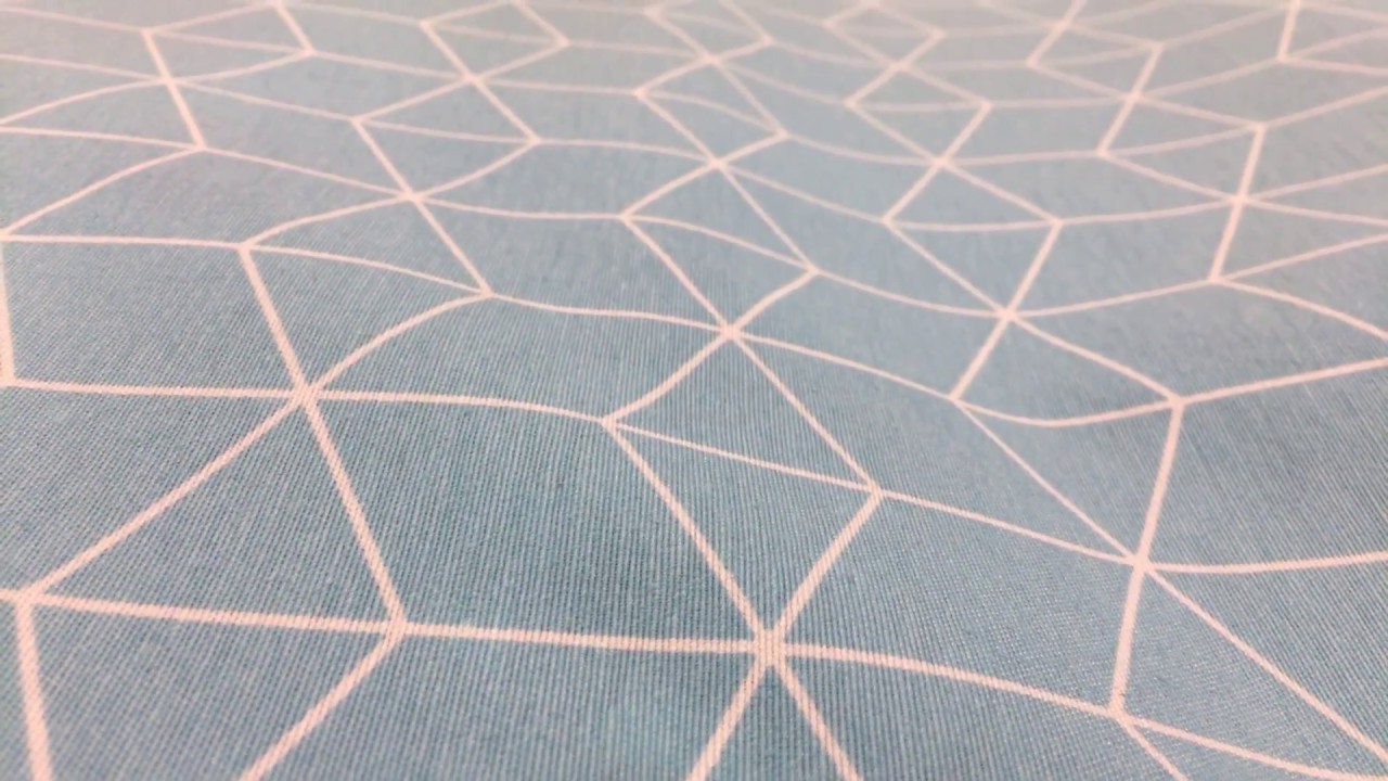 Dekostoff Geometrisch pastell blau weiß