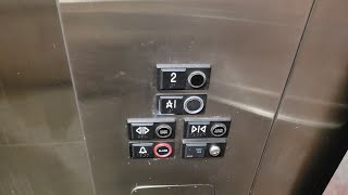 Rare 1999 US Soft-touch Hydraulic Elevator | Library Building | South Seattle College | Seattle WA screenshot 3