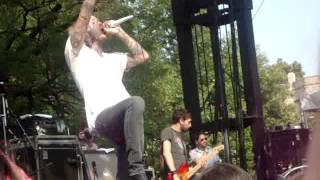 Chiodos "Thermacare" Chicago Riot Fest