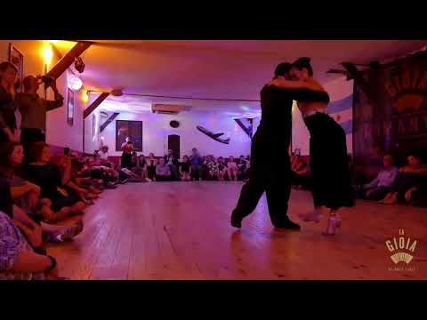 Yanina Quiñones & Neri Piliu - Sollozo de bandoneón (Tanturi) - Le Temps du Tango & La Gioia - 1/6