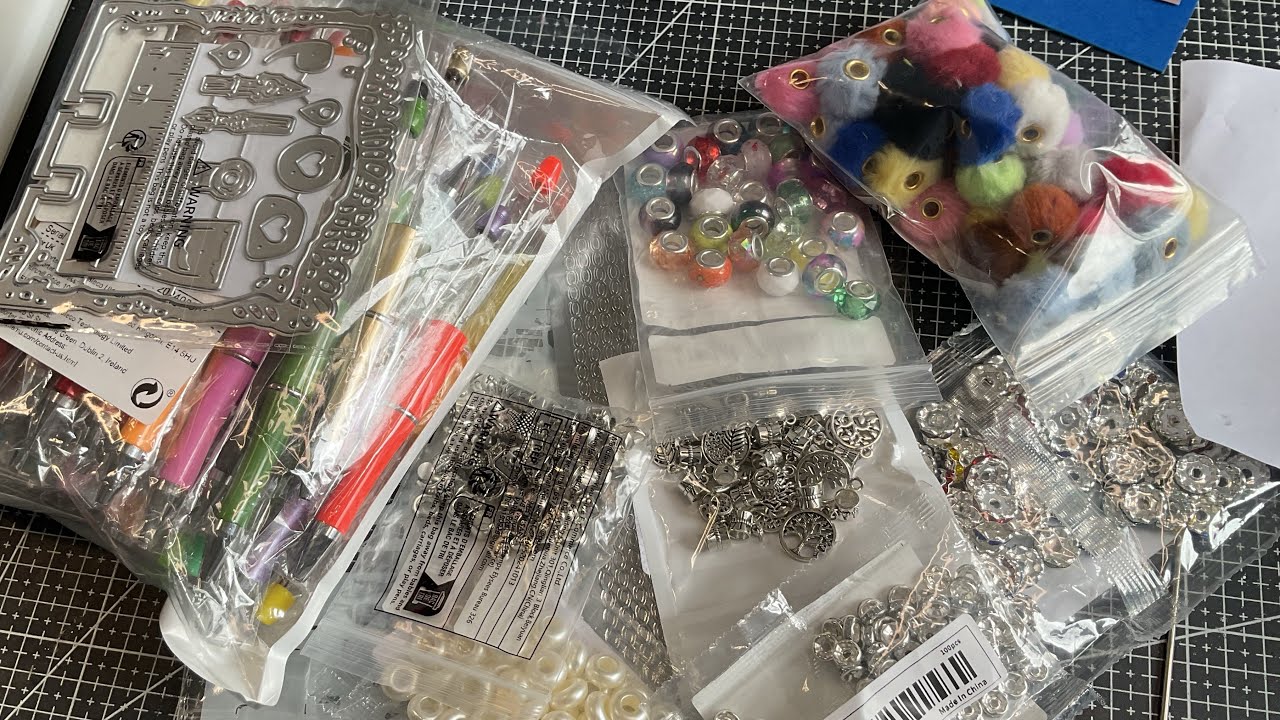 Commande arrivée,  ...  #haultemu #temu #temuhaul    #scrapbooking